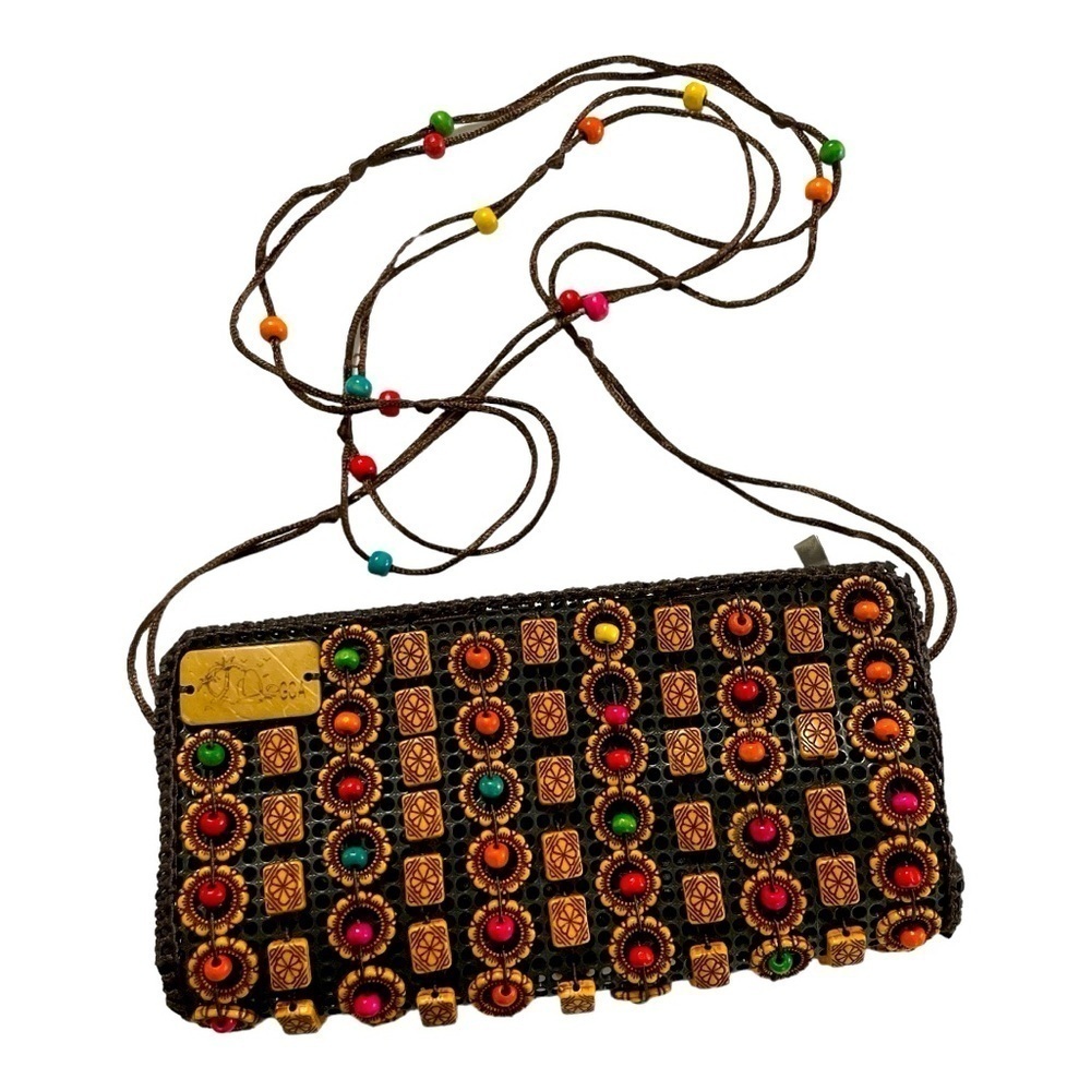 Beats mini sling crossbody bag in beautiful brown color with coconut shell - Picture 2 of 7